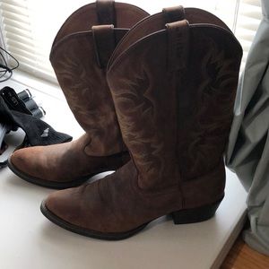 Men’s Justin Cowboy Boots